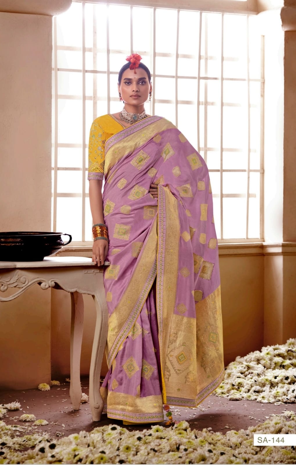 Kimora Sindhuri Meenakari Wholesale Wedding Wear SIlk Saree

